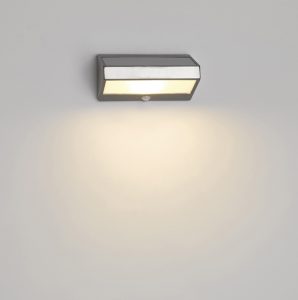 wandlamp met sensor